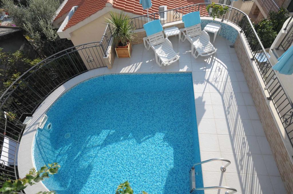 Apartments Leut Sveti Stefan Luaran gambar